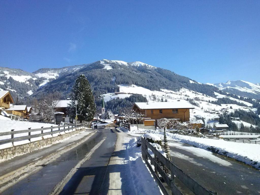 Haus Raimund " Klein Aber Fein " Apartman Alpbach Kültér fotó